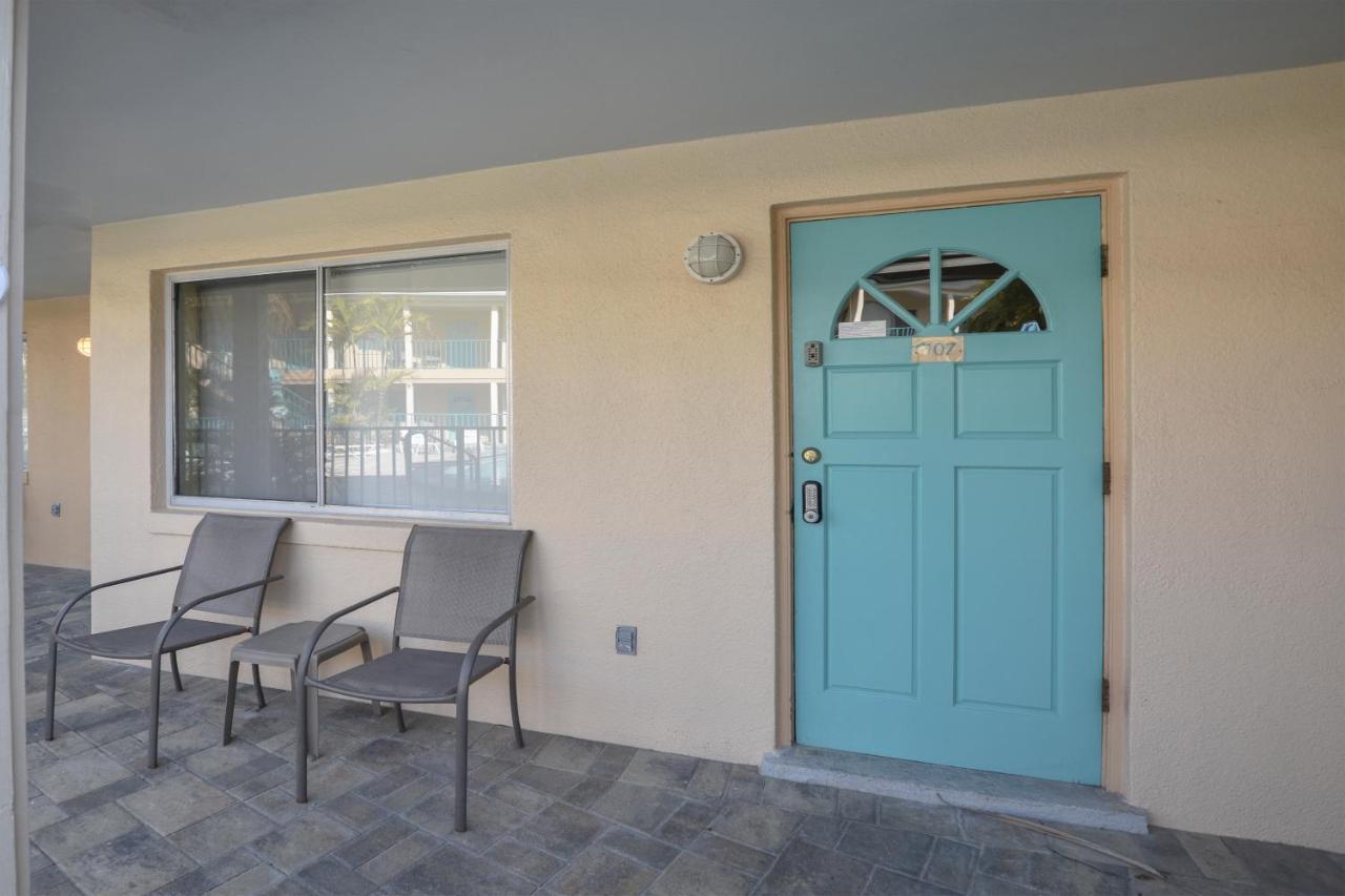 קלירווטר ביץ' Five Palms Vacation Rentals- Daily - Weekly - Monthly מראה חיצוני תמונה