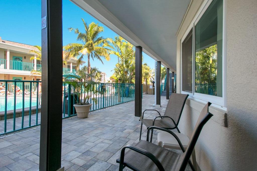 קלירווטר ביץ' Five Palms Vacation Rentals- Daily - Weekly - Monthly מראה חיצוני תמונה