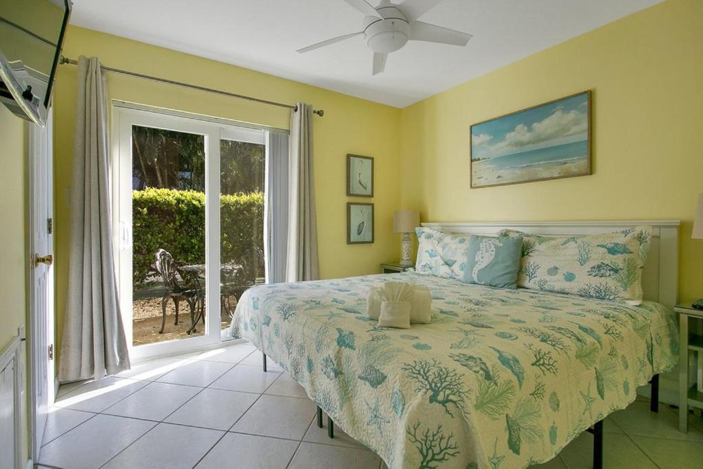 קלירווטר ביץ' Five Palms Vacation Rentals- Daily - Weekly - Monthly מראה חיצוני תמונה