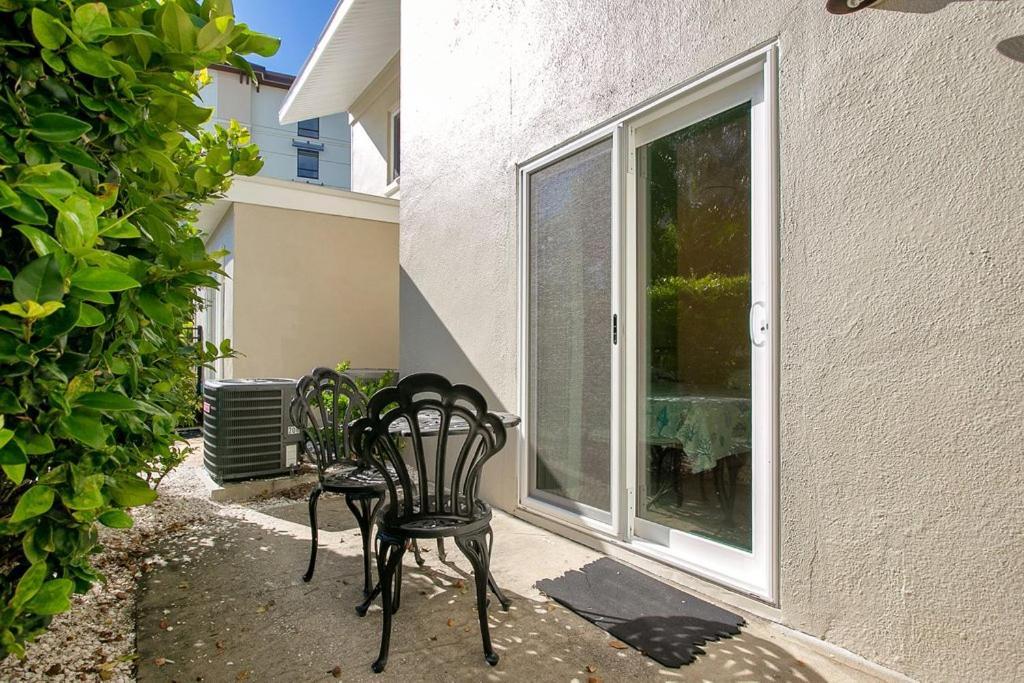 קלירווטר ביץ' Five Palms Vacation Rentals- Daily - Weekly - Monthly מראה חיצוני תמונה