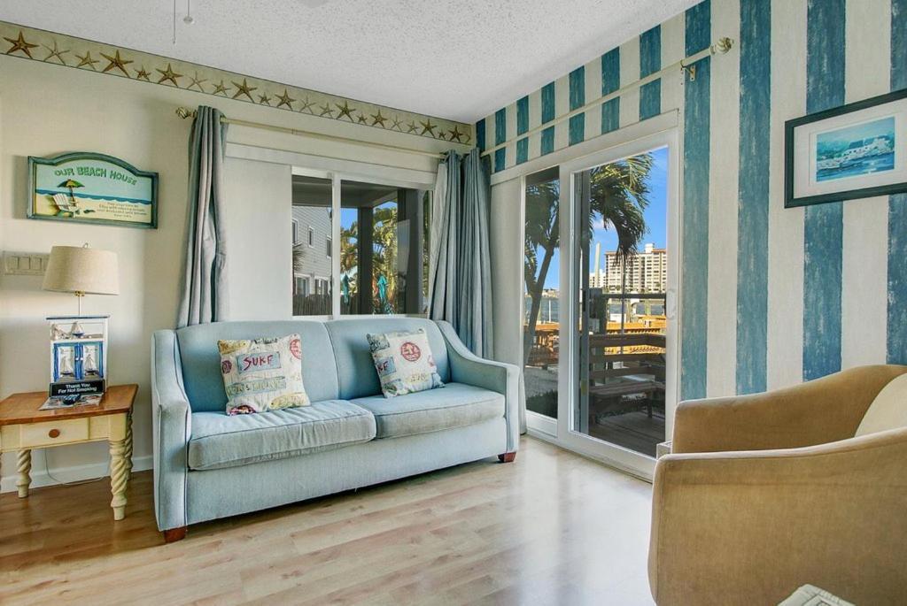 קלירווטר ביץ' Five Palms Vacation Rentals- Daily - Weekly - Monthly מראה חיצוני תמונה