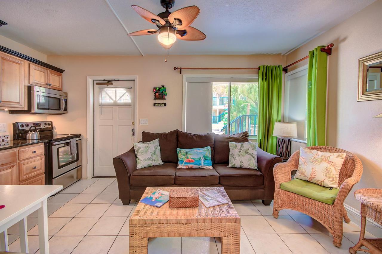 קלירווטר ביץ' Five Palms Vacation Rentals- Daily - Weekly - Monthly מראה חיצוני תמונה