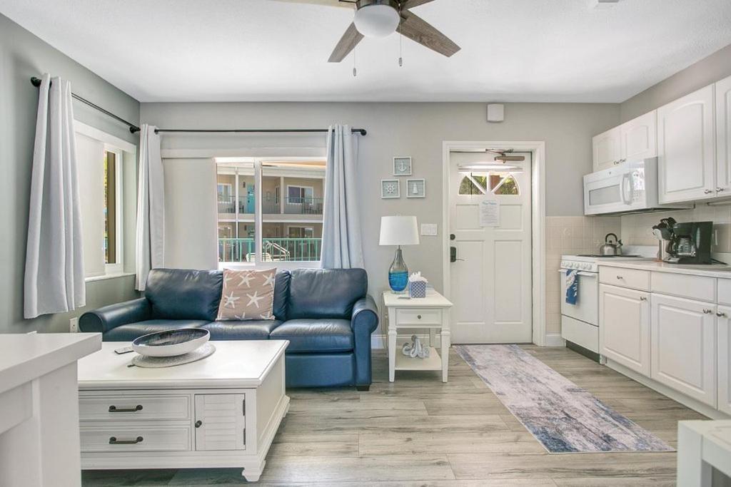 קלירווטר ביץ' Five Palms Vacation Rentals- Daily - Weekly - Monthly מראה חיצוני תמונה