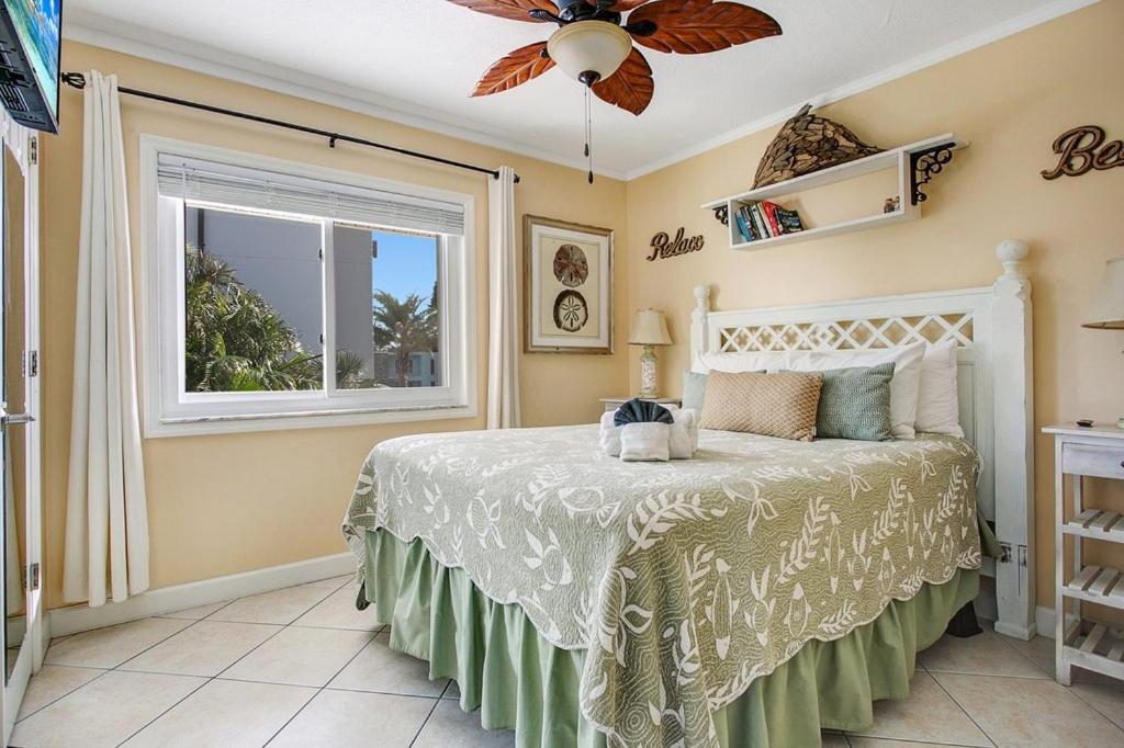 קלירווטר ביץ' Five Palms Vacation Rentals- Daily - Weekly - Monthly מראה חיצוני תמונה