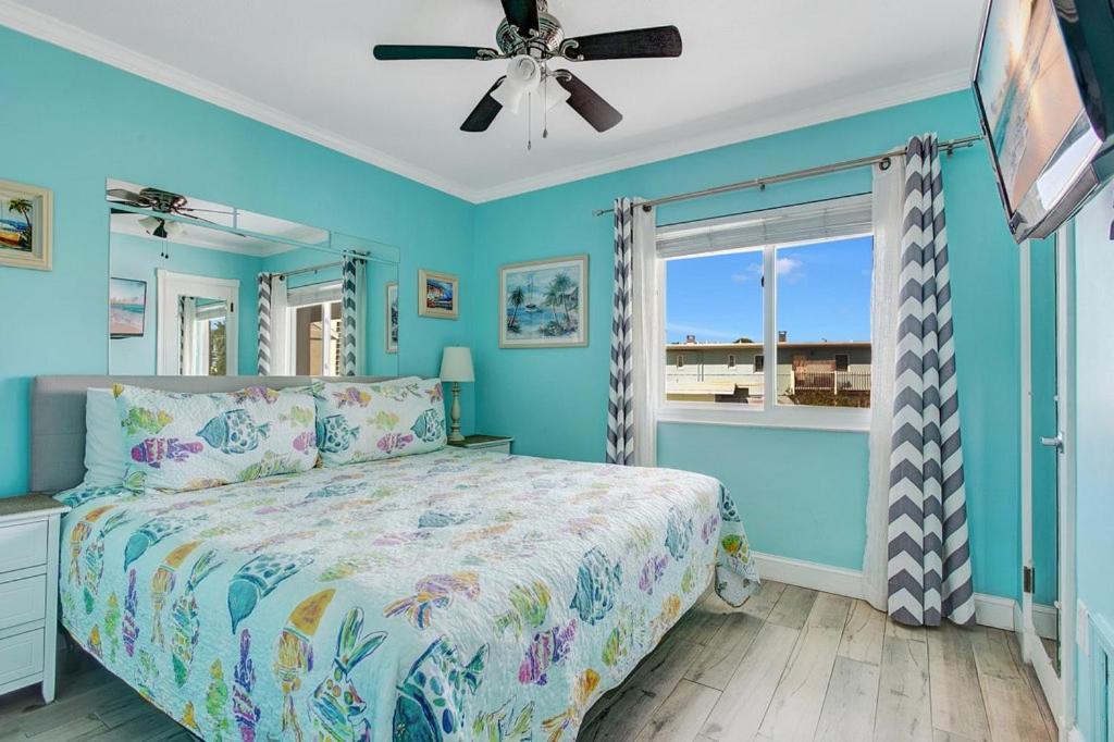 קלירווטר ביץ' Five Palms Vacation Rentals- Daily - Weekly - Monthly מראה חיצוני תמונה