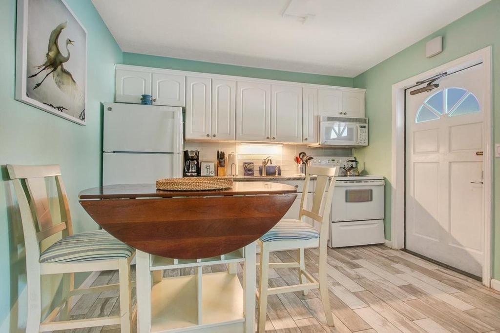 קלירווטר ביץ' Five Palms Vacation Rentals- Daily - Weekly - Monthly מראה חיצוני תמונה
